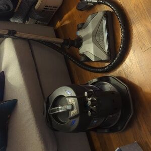 Rainbow SRX Vaccum / Air Purifier With Aqua Mate